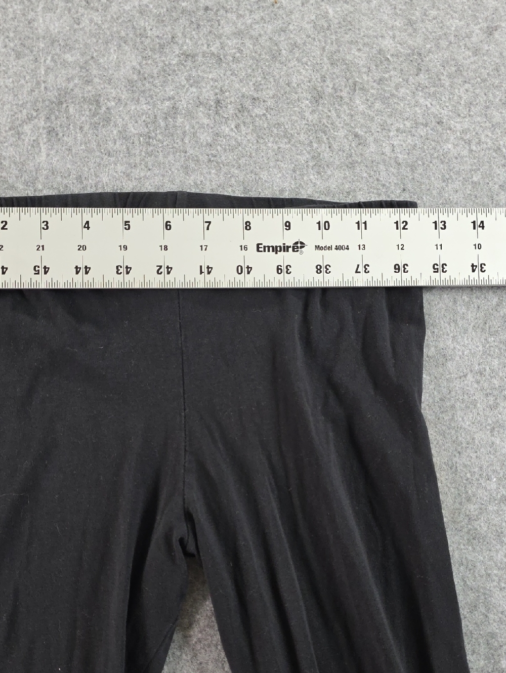 Divided Black Leggings with Yellow Smiley Knee Patches Smiley - Picture 4 of 6